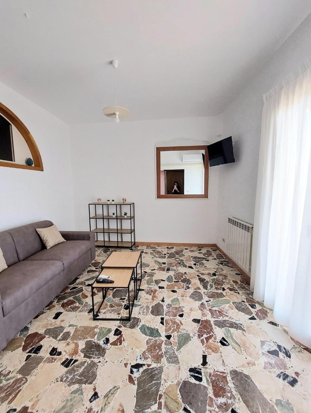 Apartmán A Casa Dei Nonni Giardini Naxos Exteriér fotografie