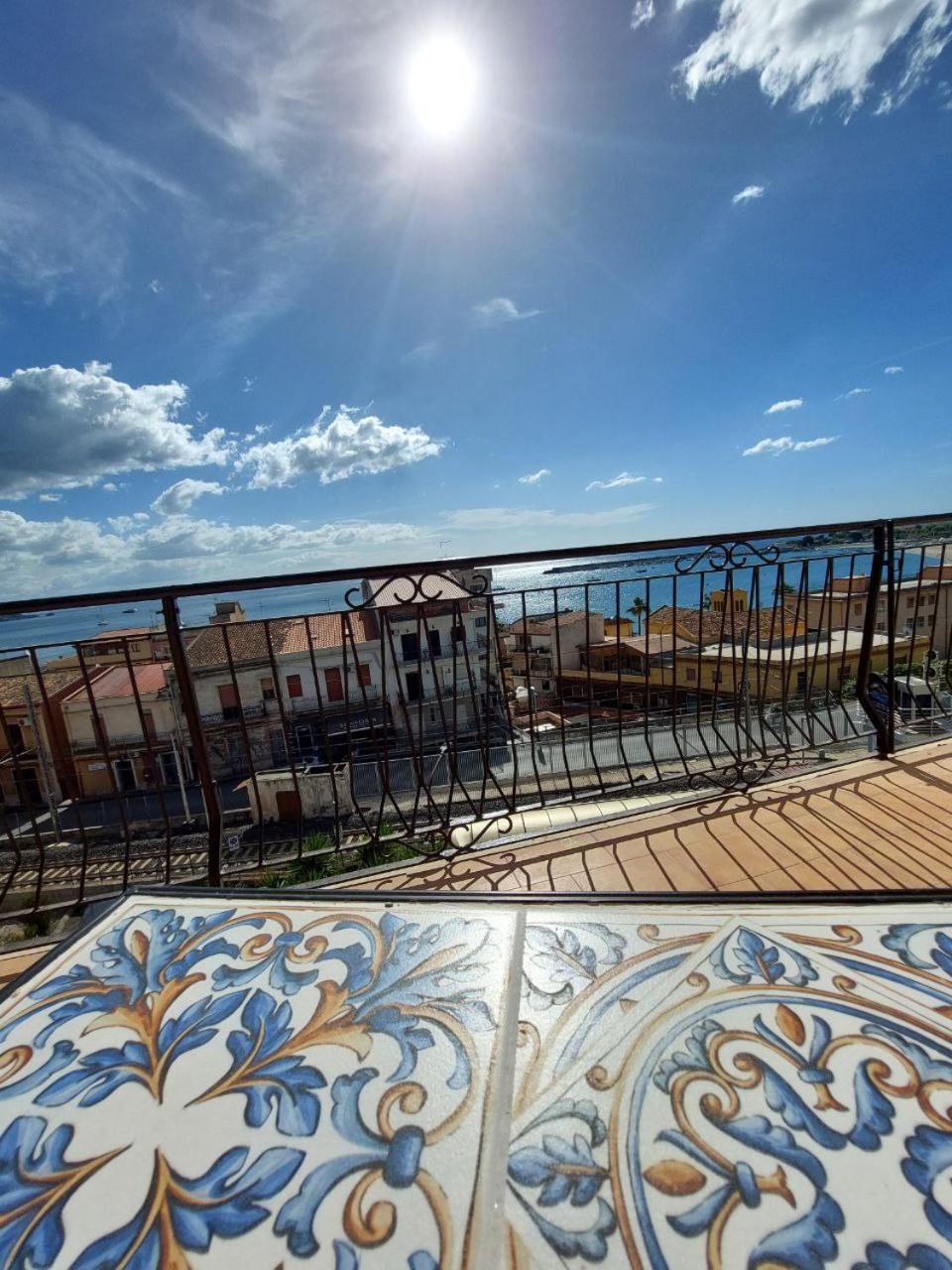 Apartmán A Casa Dei Nonni Giardini Naxos Exteriér fotografie
