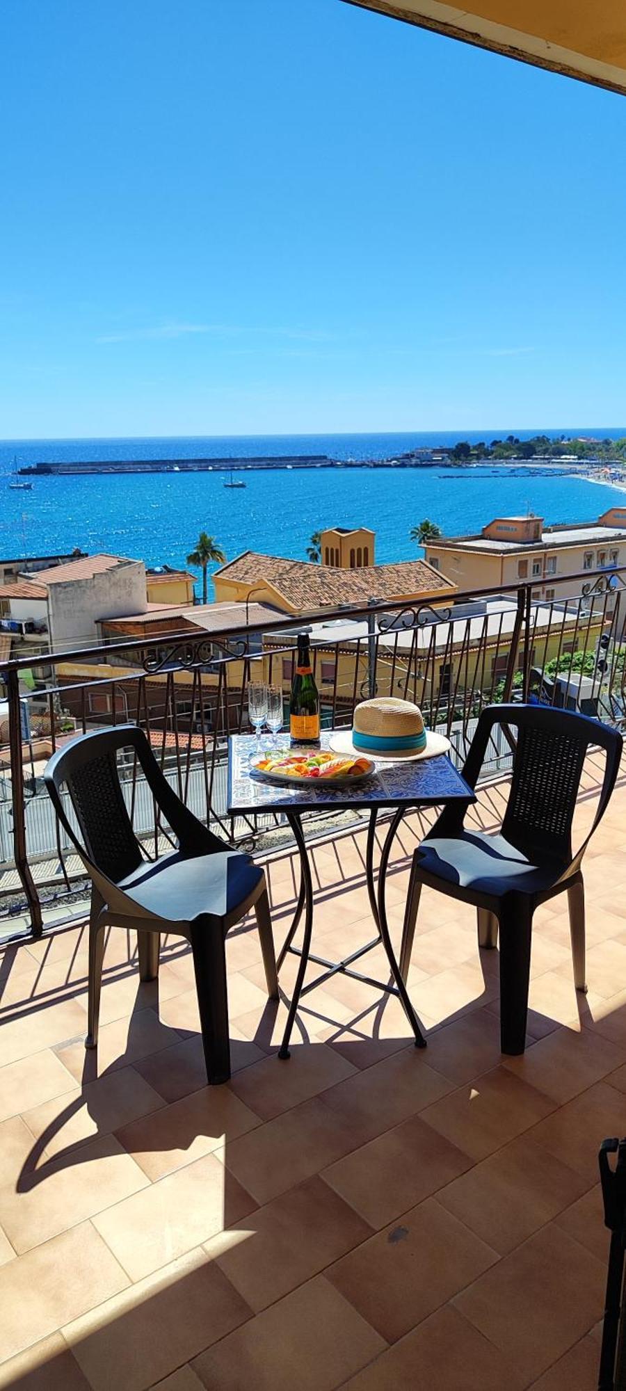 Apartmán A Casa Dei Nonni Giardini Naxos Exteriér fotografie